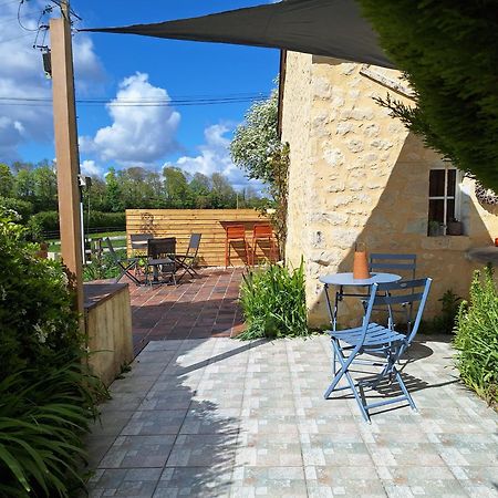 Le P'Tit Benete Vila Russy Exterior foto